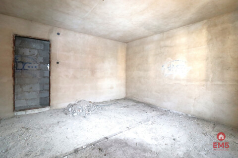 Dom w Sejnach do wykończenia z działką