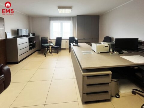 Business premises for rent