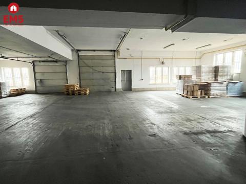 Business premises for rent