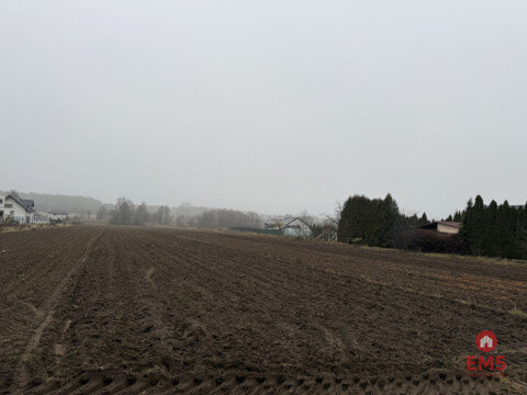 Działka Inwestycyjna 9256 m2.