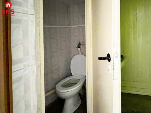 Sklepik osiedlowy 25m2