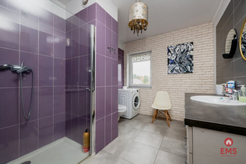 Przestronny dom w cichej okolicy