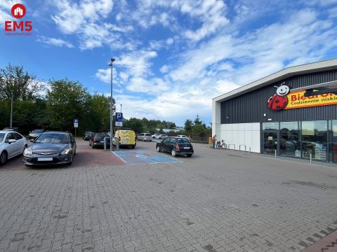 Business premises for rent