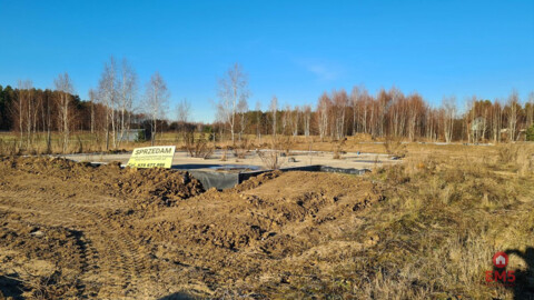 Działka 1000 m2, rozpoczęta inwestycja
