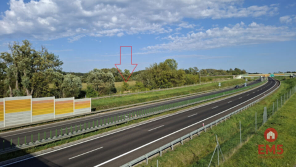 Działka inwestycyjna przy S8