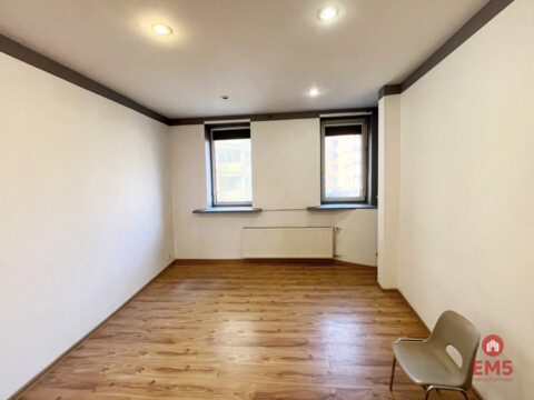 Business premises for rent