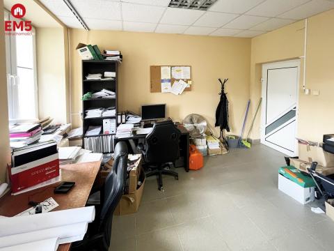 Business premises for rent