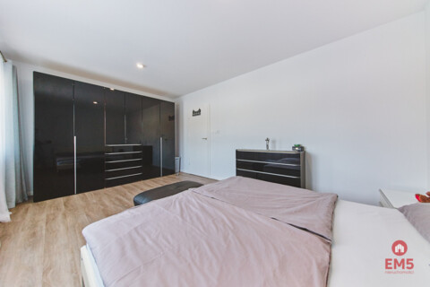 Dom w Raczkach dla 2 rodzin