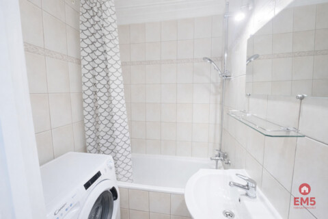 2 pokoje | Piaski | blisko UMB i szpitala | Balkon