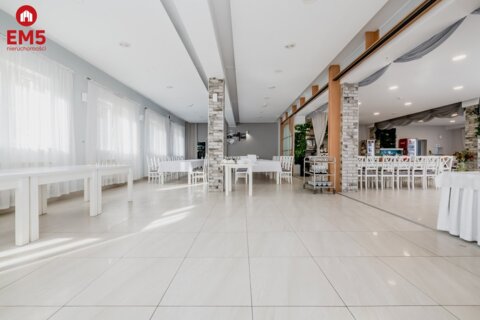 Business premises for sale