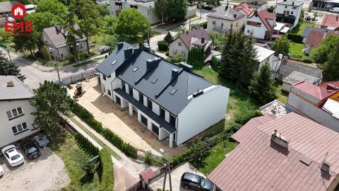 Szeregówka z garażem