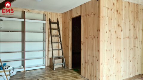 Business premises for rent