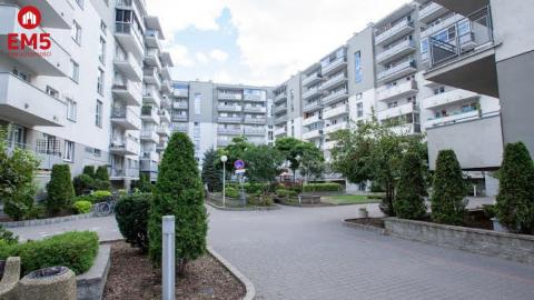 ul.Antoniukowska, 2013r, miejsce postojowe