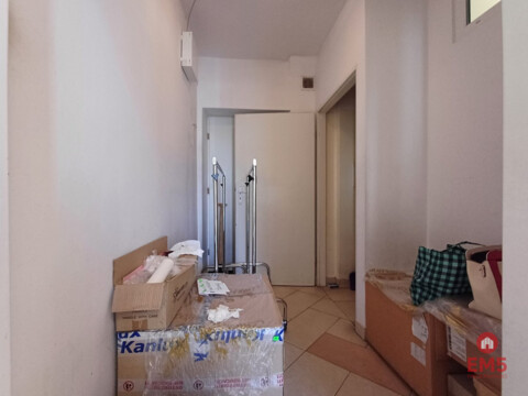 Business premises for rent