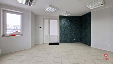 Lokal użytkowy 37 m2. Parter.