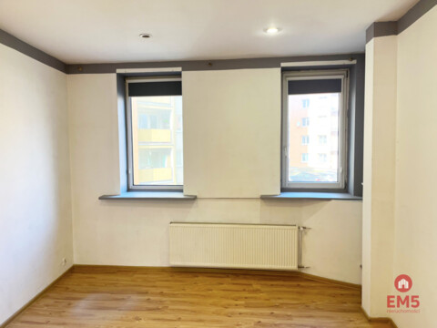 Business premises for rent