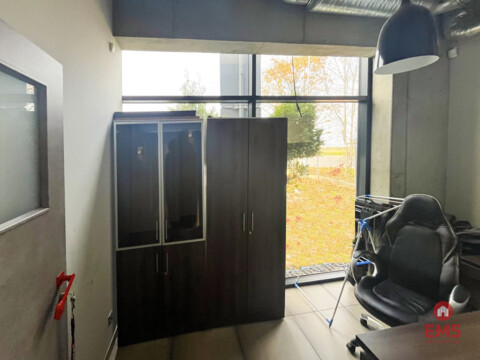 Business premises for rent