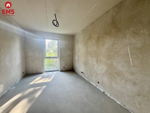 Nowoczesna szeregówka w Klepaczach.