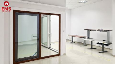Lokal użytkowy 82 m2, parter