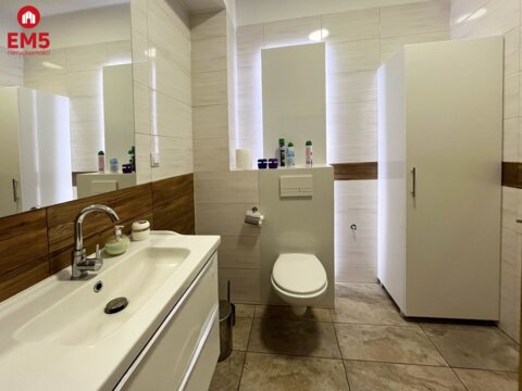 Geschäftsräume zu verkaufen