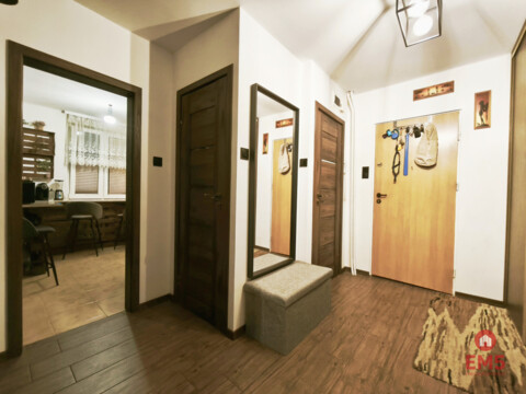 Mieszkanie 4-pokojowe na 1 piętrze