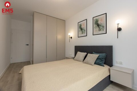 Apartament 3-pokojowy, winda, klima