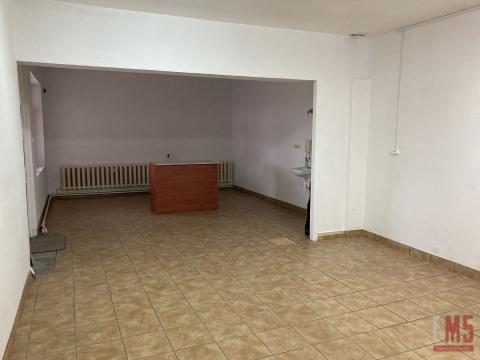 Business premises for rent