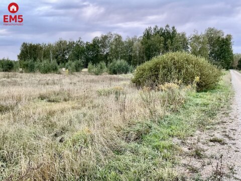 Sobolewo zaciszna  działka obok miasta.