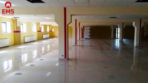 Lokal magazynowo - biurowy 665 m2