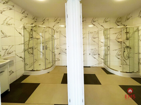 Business premises for rent