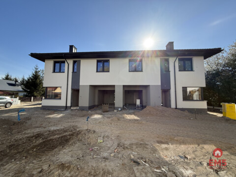 Dom w zabudowie bliźniaczej Grabówka