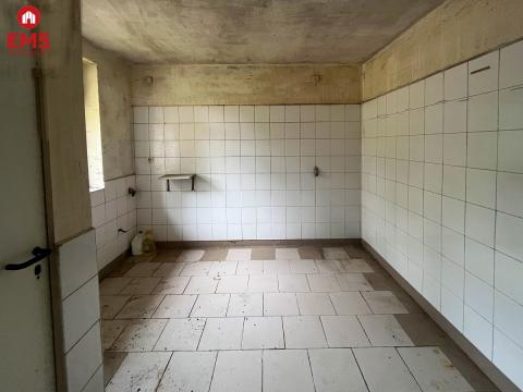 Business premises for rent