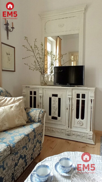 Dwa domy blisko jeziora – Serwy, gm. Płaska