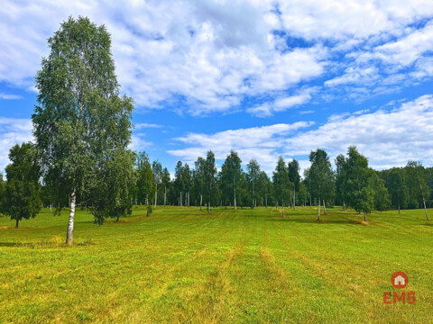 Działki budowlane nad jeziorem Luterskim.