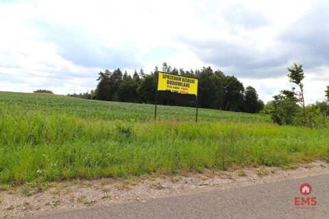 Działka na Mazurach blisko jeziora