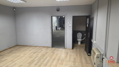 Magazyn 100m2 i biuro 25m2.