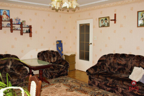 Trzy pokoje, balkon