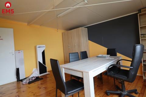 Business premises for rent