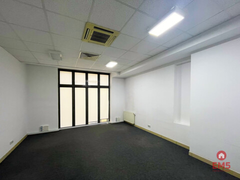 Business premises for rent