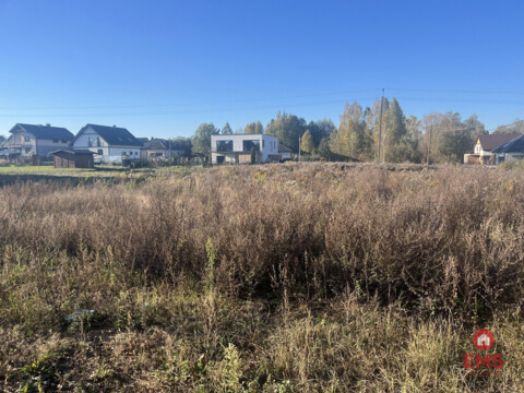 Działka w Choroszczy 800-1600 m2.