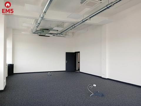 Business premises for rent