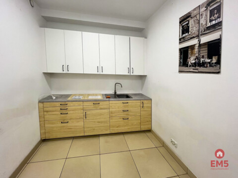 Business premises for rent