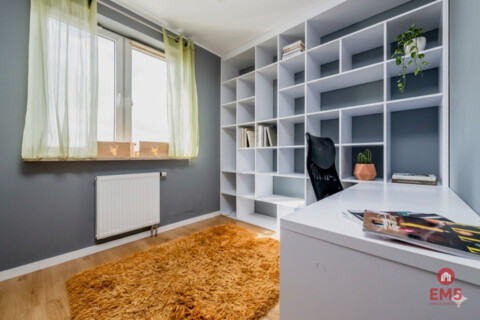 4 pokoje na wynajem, Wiadukt