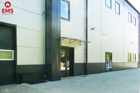 Business premises for rent