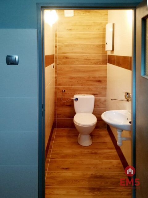 Pawilon usługowo-handlowy 70 m2