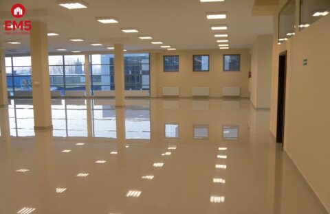 Miejsce na salon sprzedaży Twojej marki!