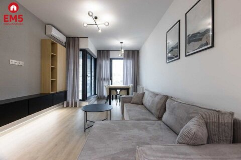 Apartament 3-pokojowy, 2 piętro