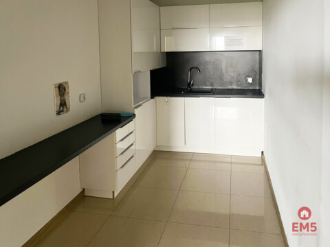 Business premises for rent