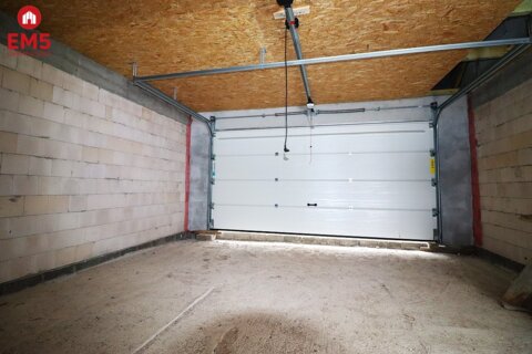 Dom  stan surowy w Okuniowcu k. Suwałk +  garaż