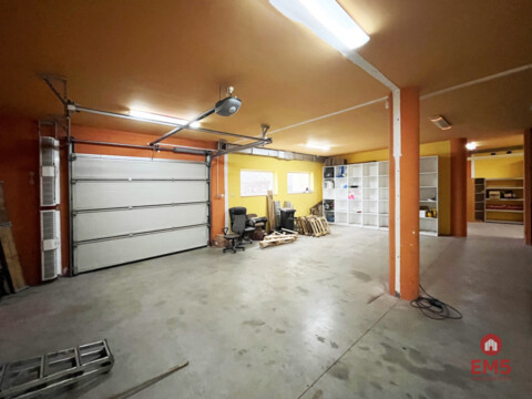 Business premises for rent